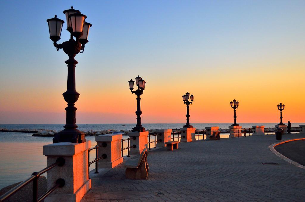 Hotel 7 Mari Bari Dış mekan fotoğraf