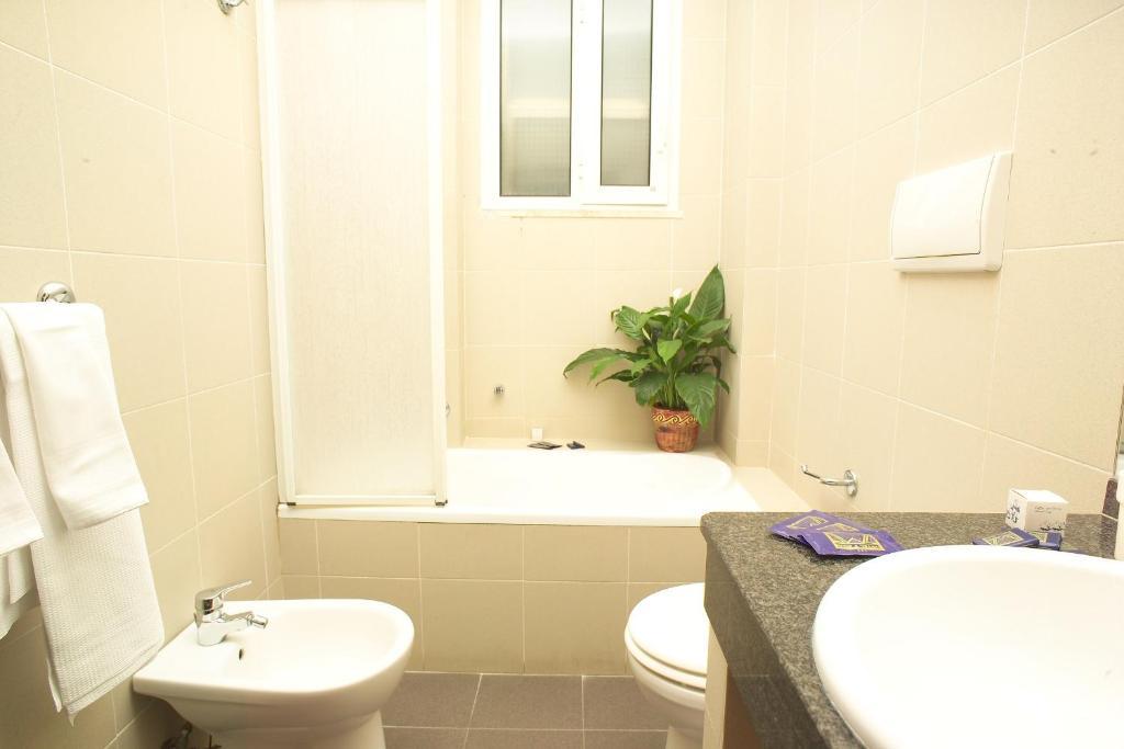Hotel 7 Mari Bari Oda fotoğraf